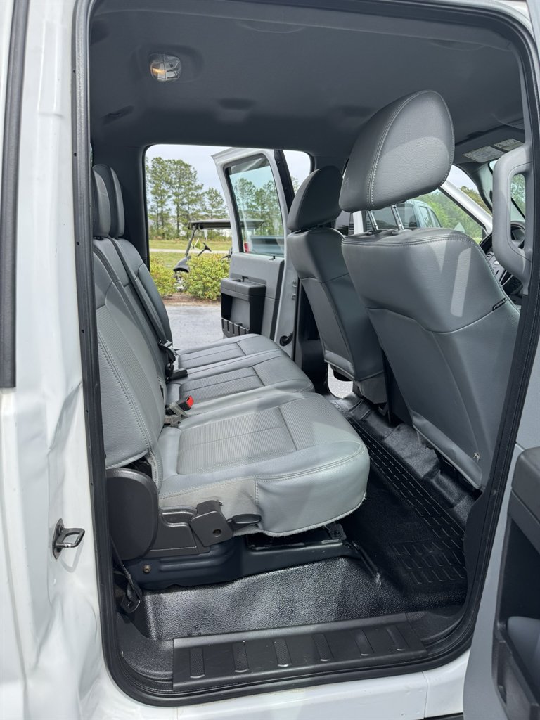 2016 Ford F-450 - $25,900