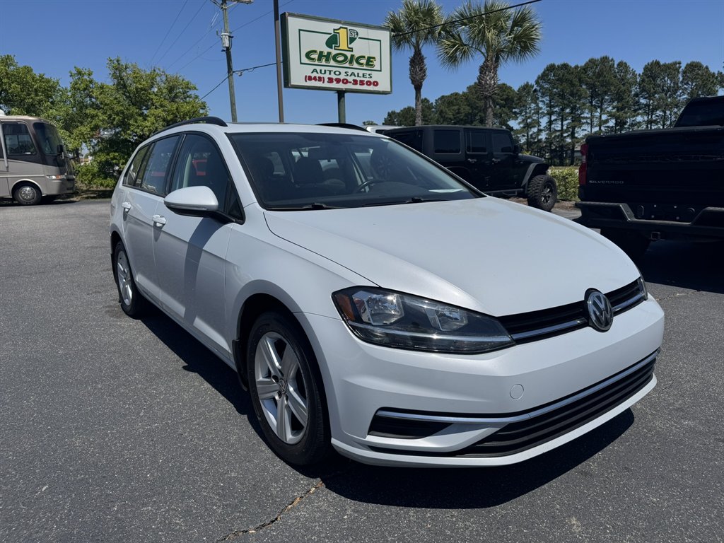 2018 Volkswagen Golf - $12,900