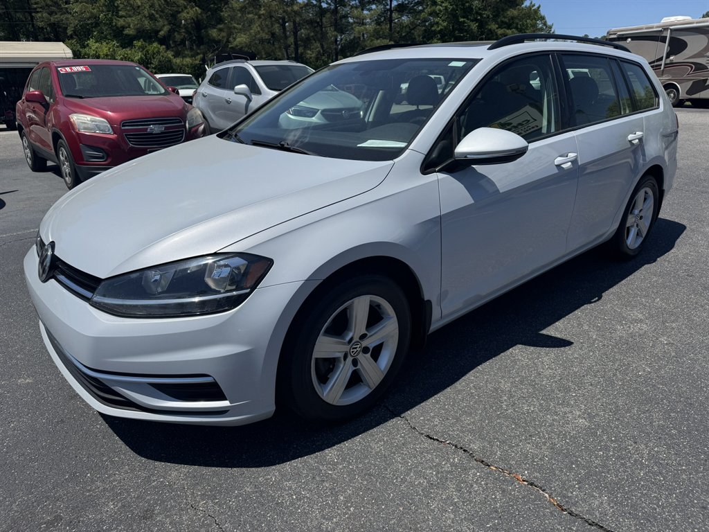 2018 Volkswagen Golf - $12,900
