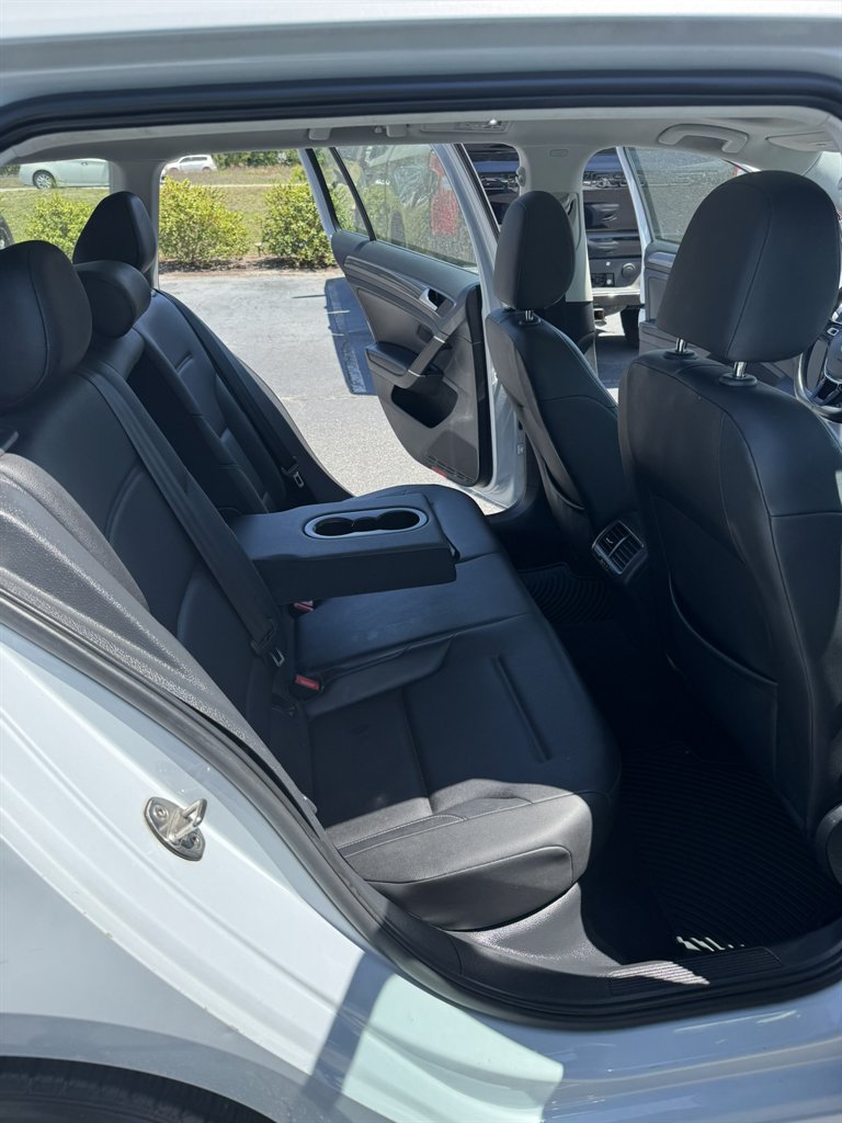 2018 Volkswagen Golf - $12,900