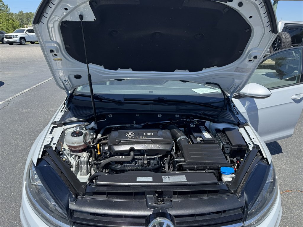2018 Volkswagen Golf - $12,900