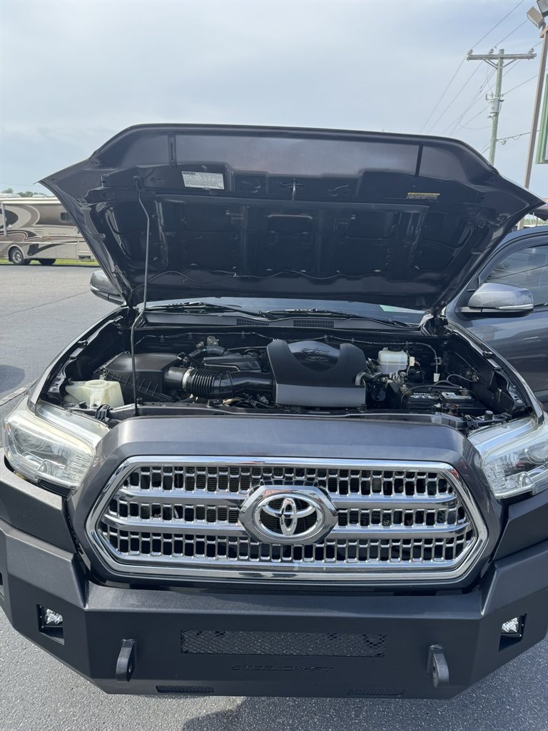 2016 Toyota Tacoma - $21,900