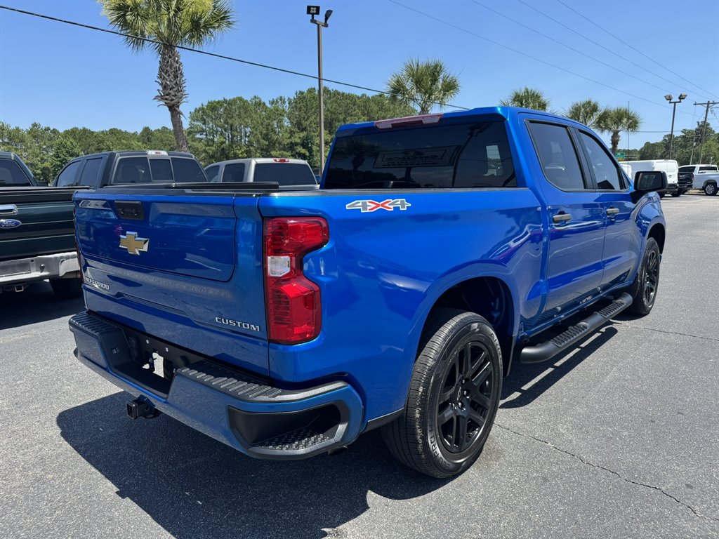 2022 Chevrolet Silverado - $29,995