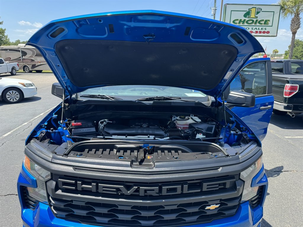 2022 Chevrolet Silverado - $29,995