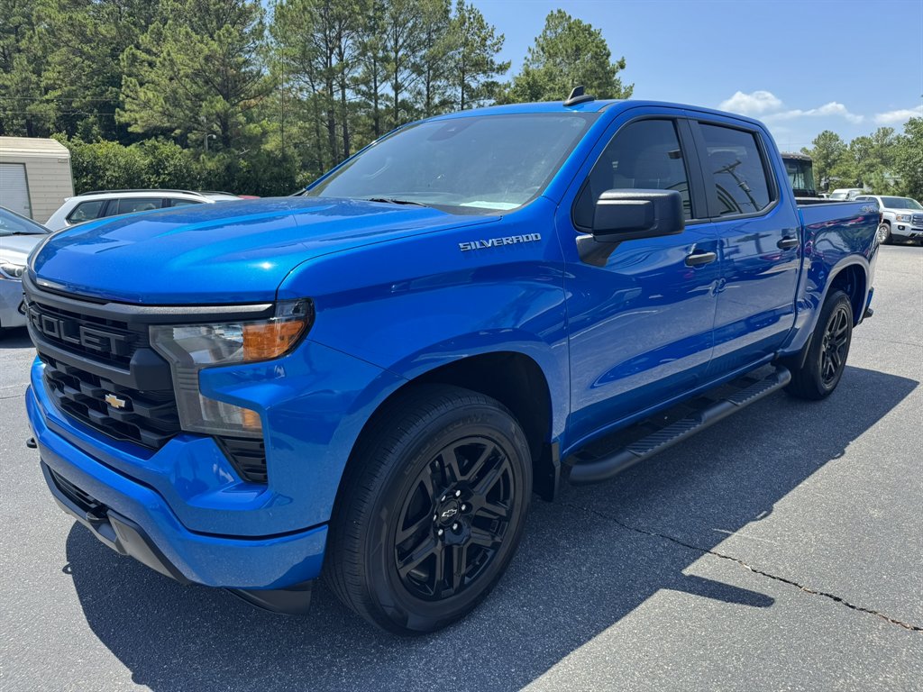 2022 Chevrolet Silverado - $29,995