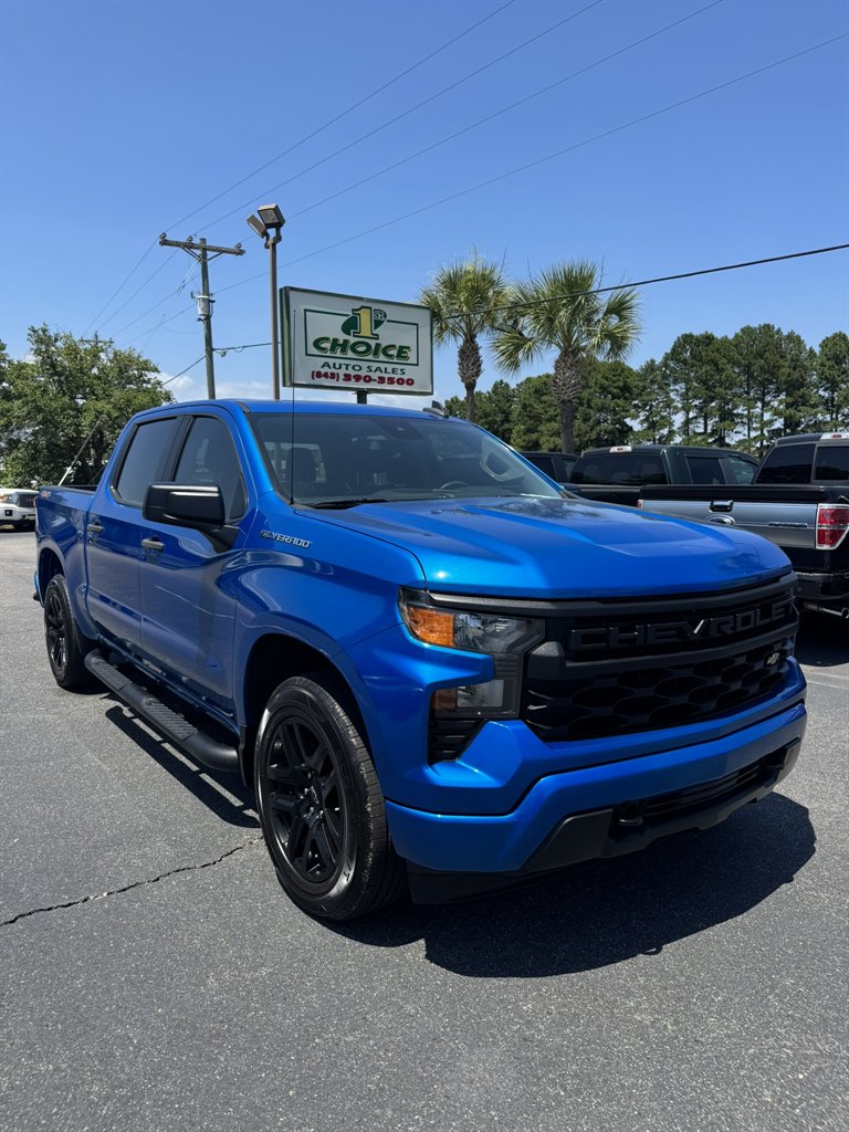 2022 Chevrolet Silverado - $29,995