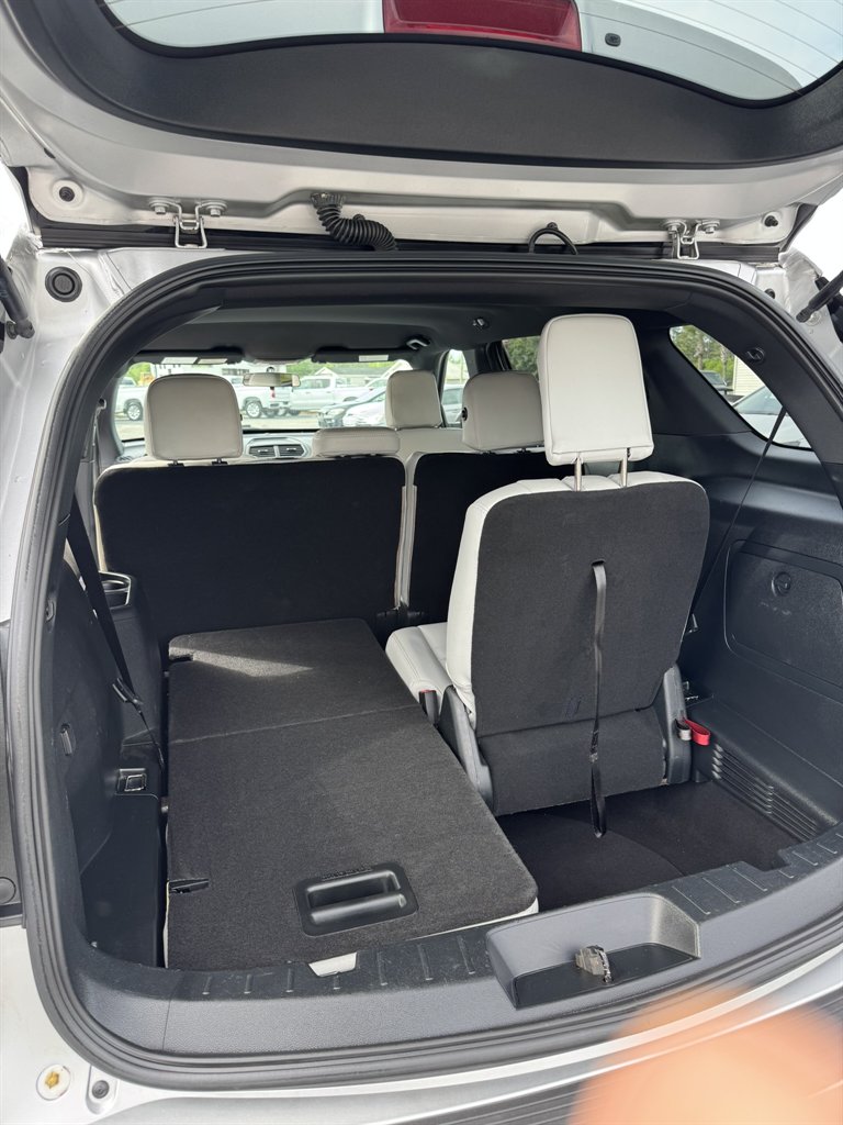 2019 Ford Explorer - $21,995