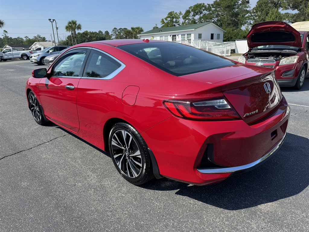 2017 Honda Accord - $18,900