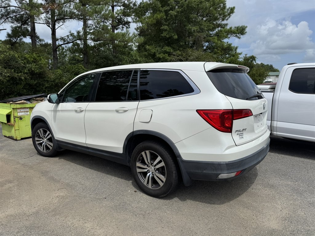 2017 Honda Pilot - $10,995