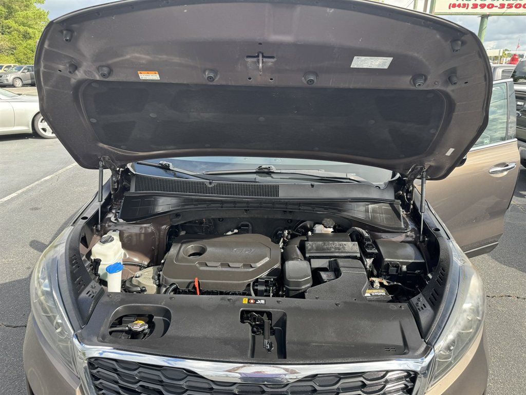 2019 Kia Sorento - $10,995