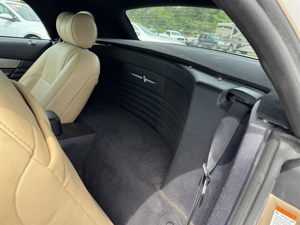 2005 Ford Thunderbird - $14,995