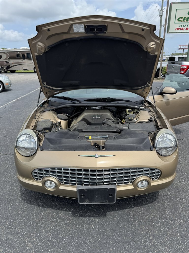 2005 Ford Thunderbird - $14,995