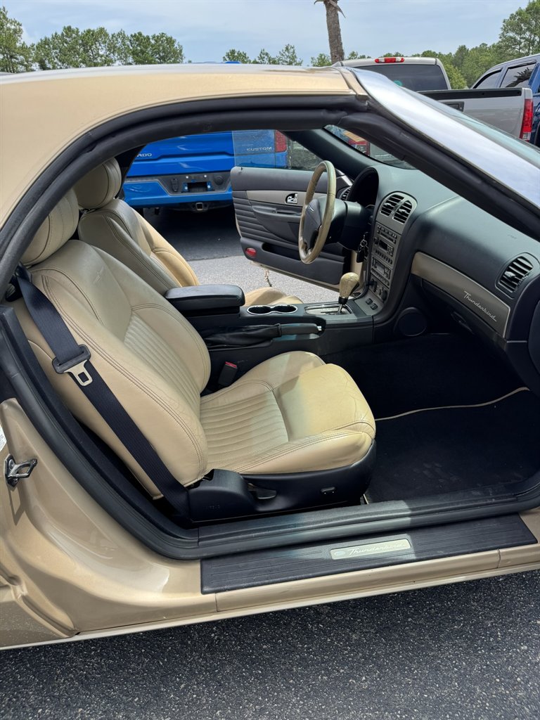 2005 Ford Thunderbird - $14,995