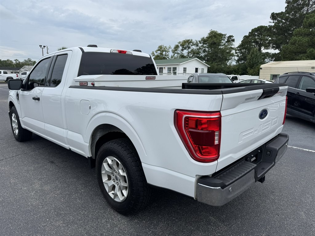 2022 Ford F-150 - $22,995
