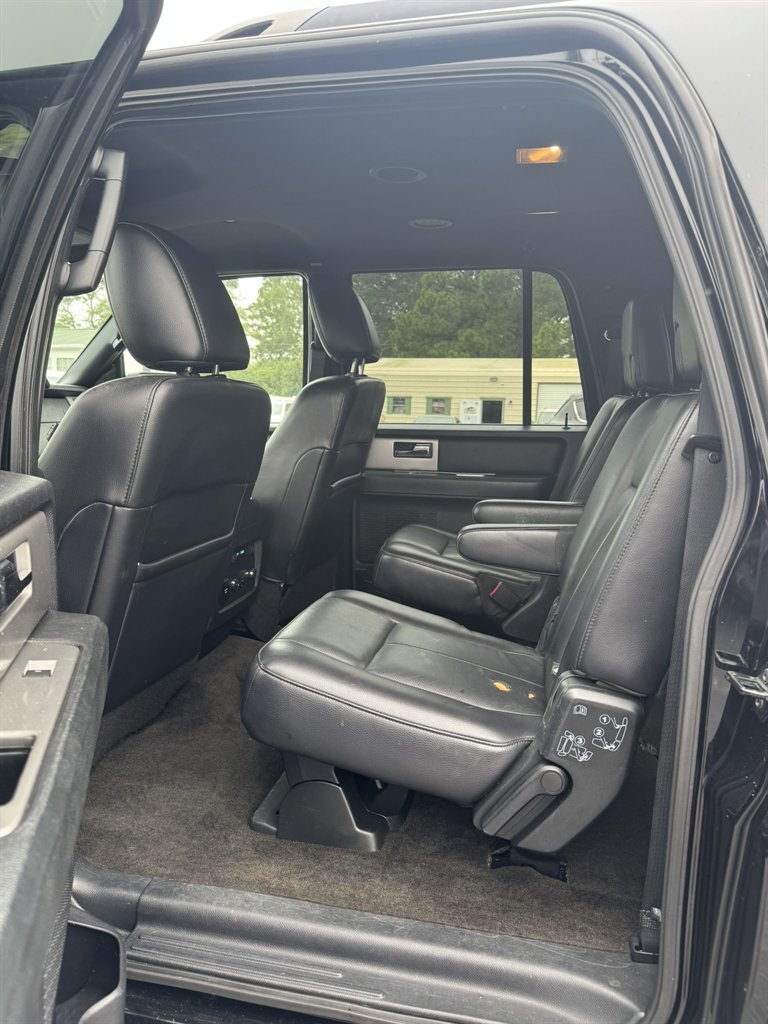 2017 Ford Expedition - $15,995