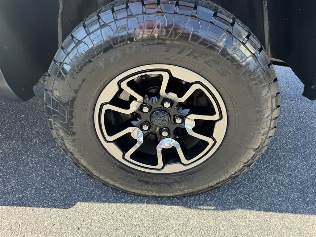 2016 Ram 1500 - $23,995