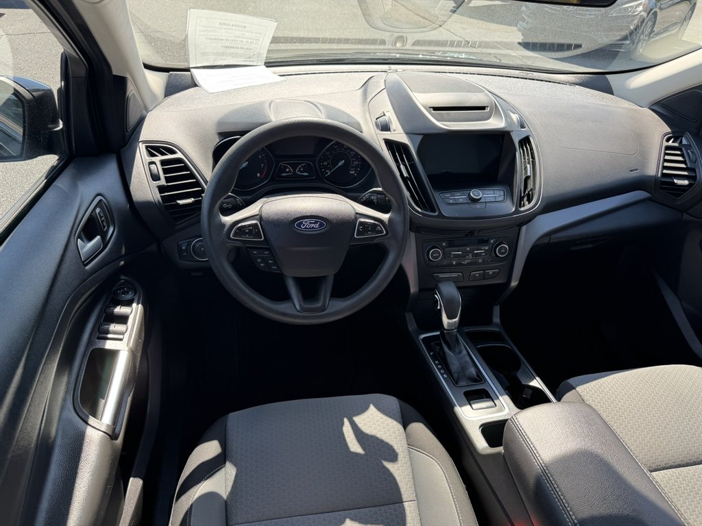 2018 Ford Escape - $10,995