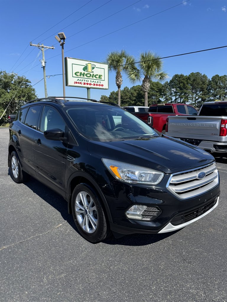 2018 Ford Escape - $10,995