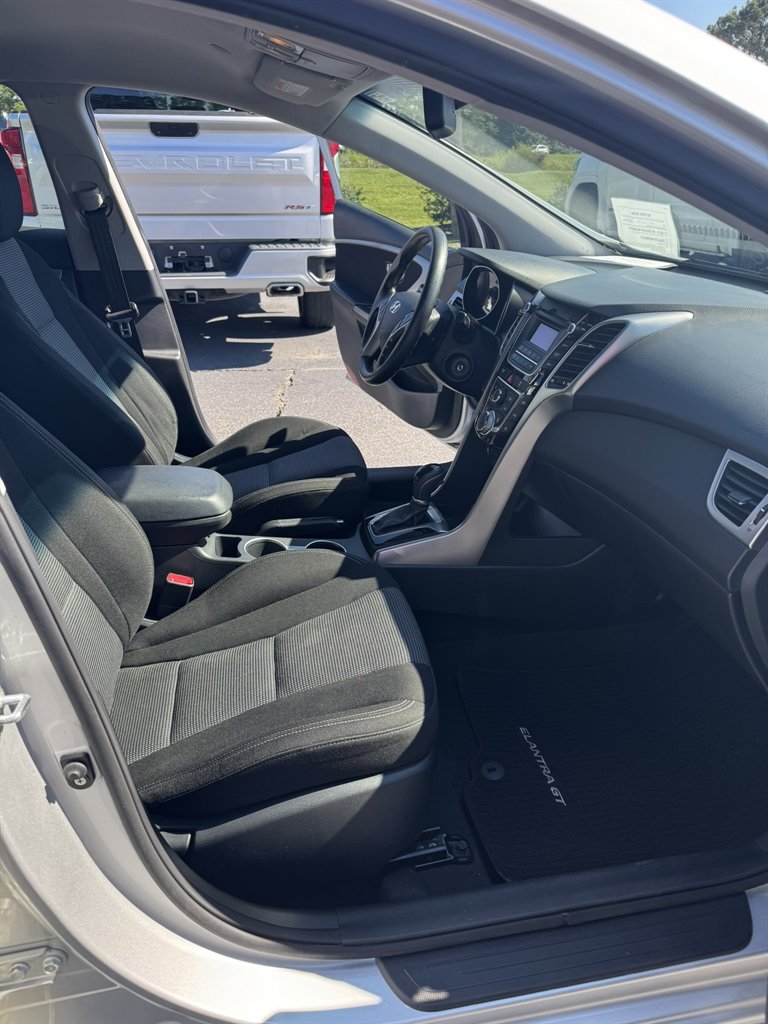 2013 Hyundai Elantra - $7,995