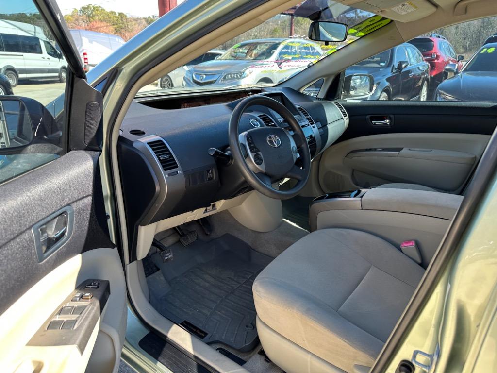 2008 TOYOTA Prius Hatchback - $7,950