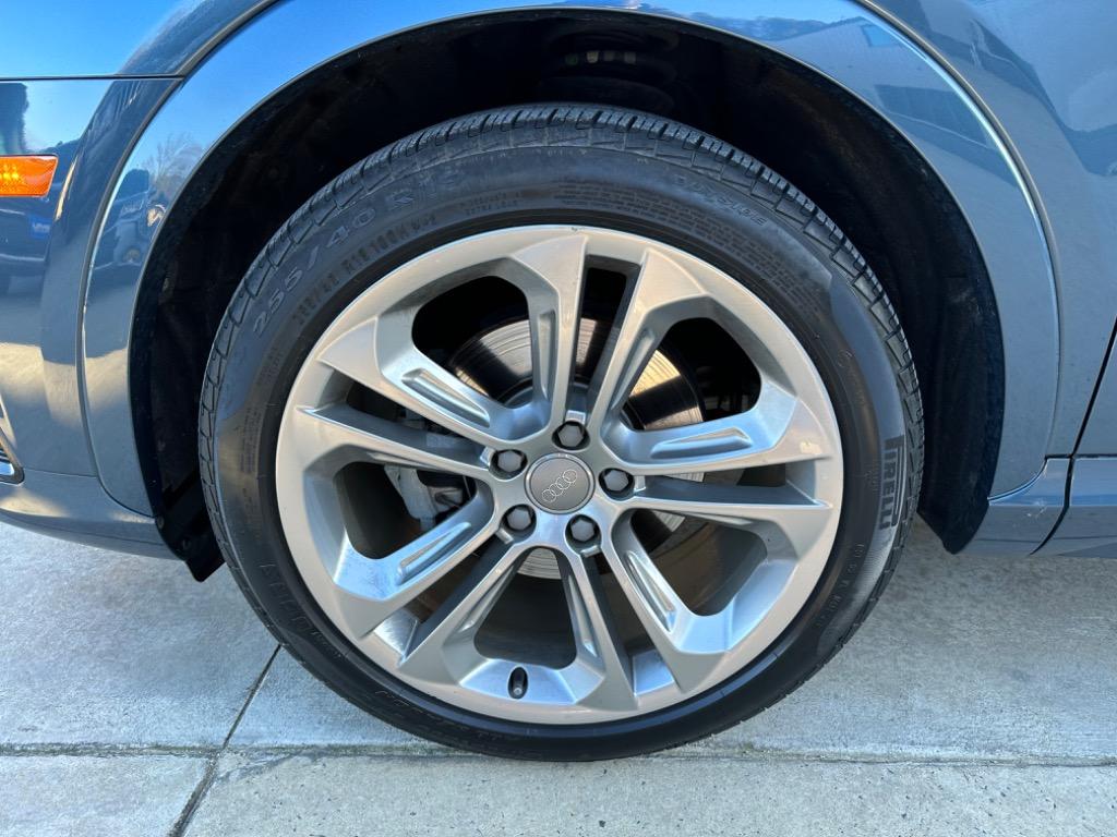 2018 AUDI Q3 SUV / Crossover - $13,950