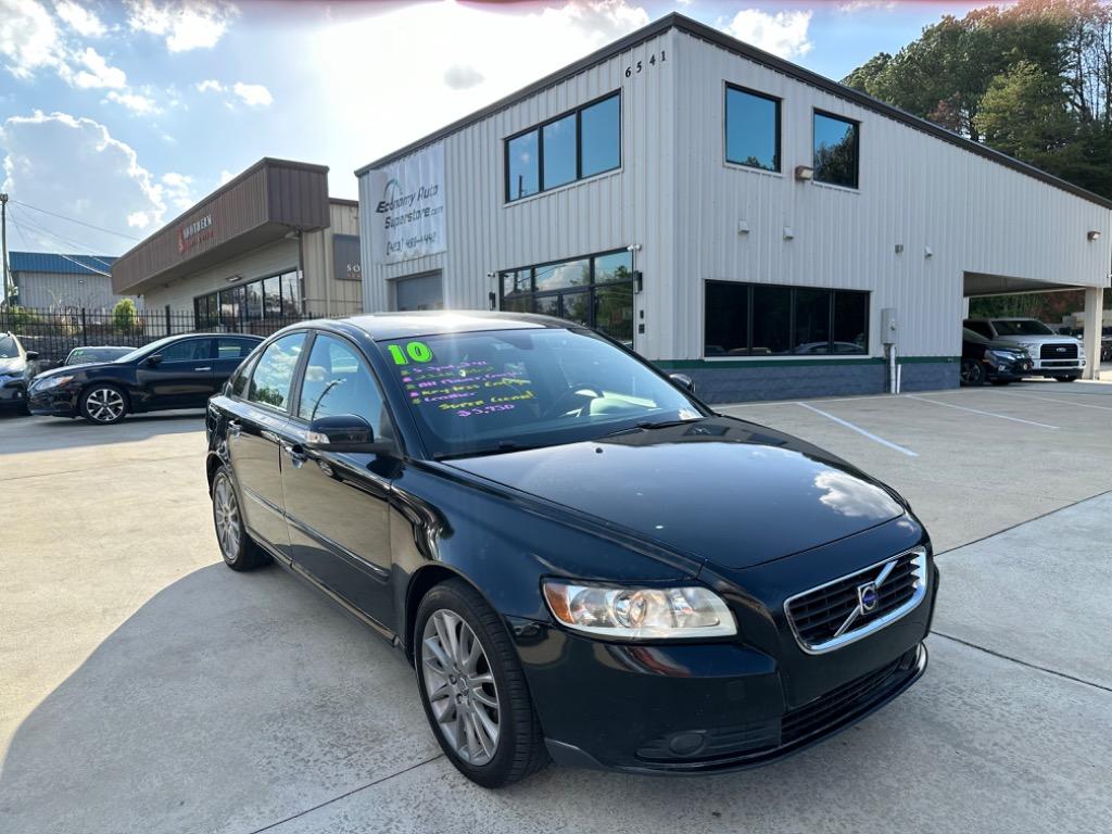 2010 Volvo S40 2.4i photo