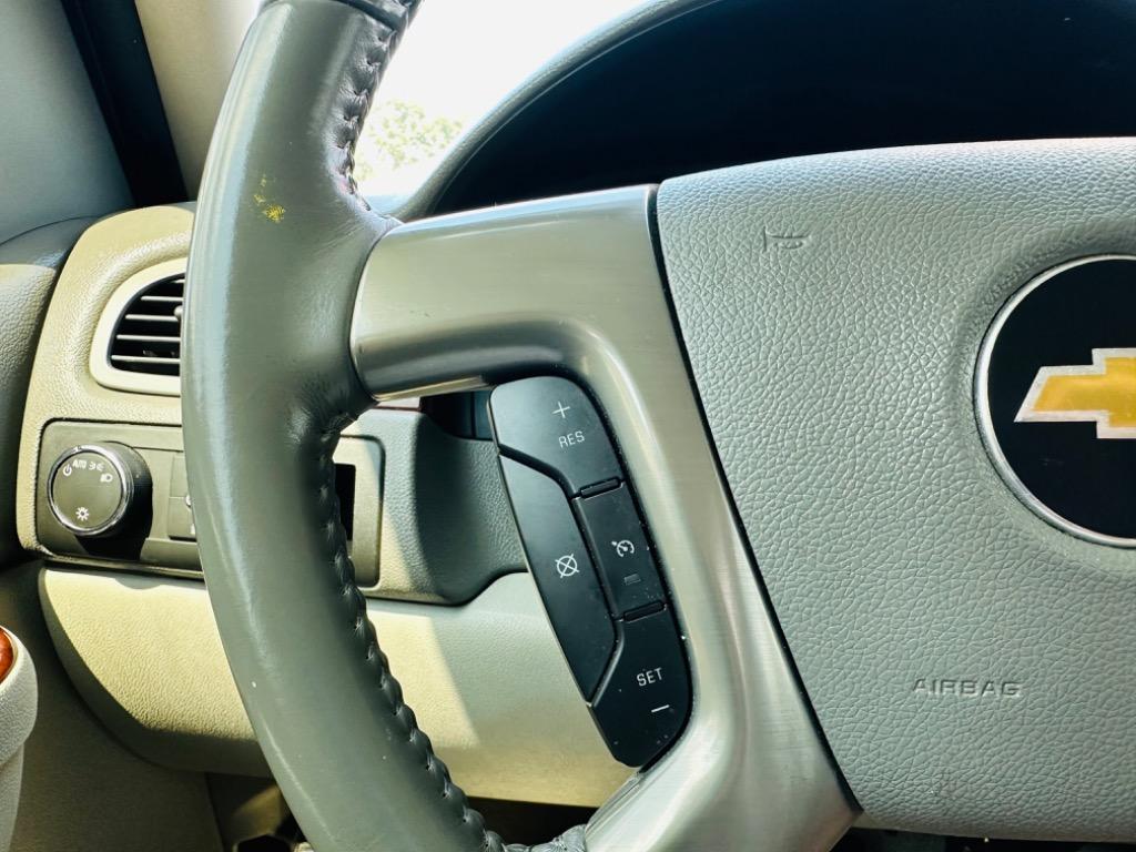 2013 Chevrolet Tahoe LT photo
