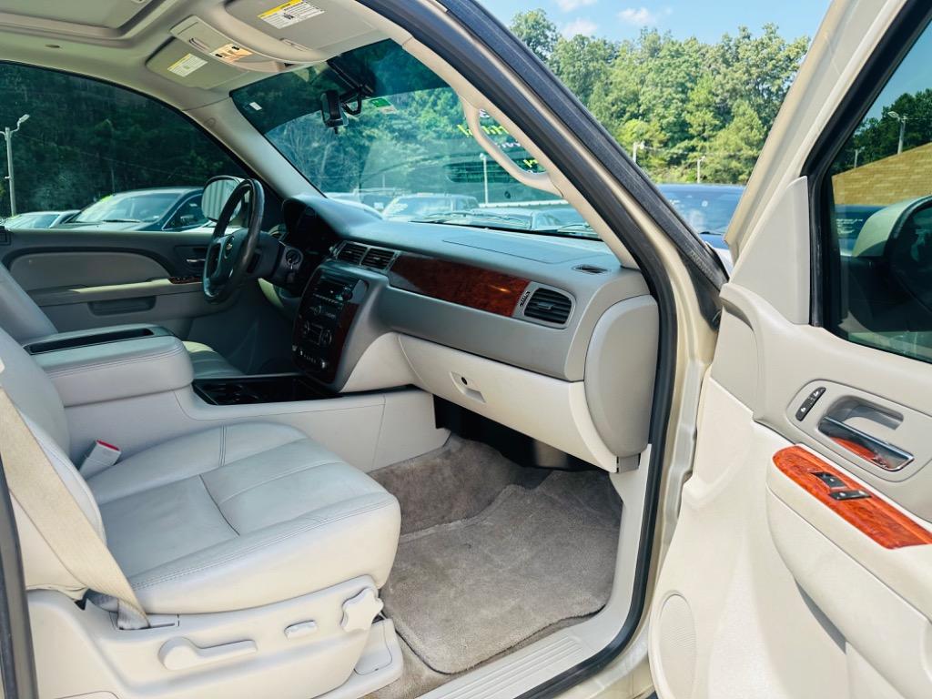 2013 Chevrolet Tahoe LT photo