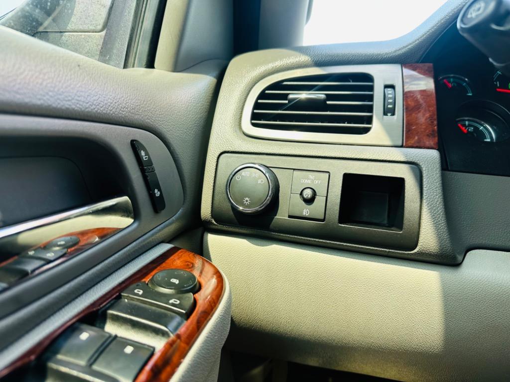 2013 Chevrolet Tahoe LT photo