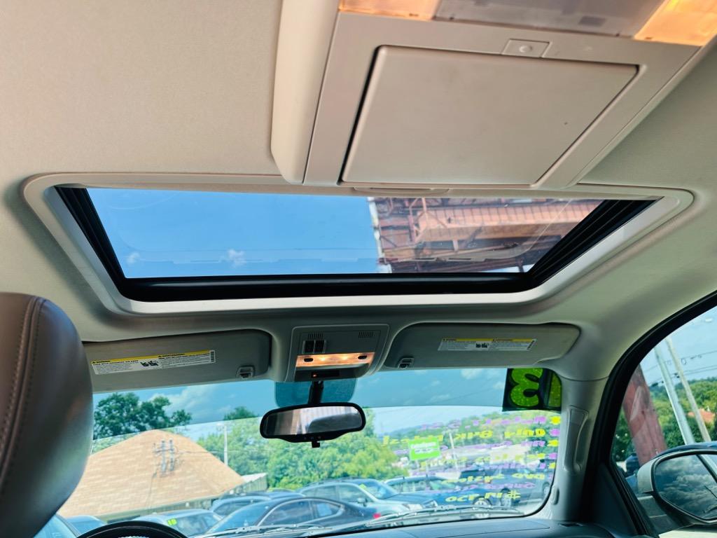 2013 Chevrolet Tahoe LT photo