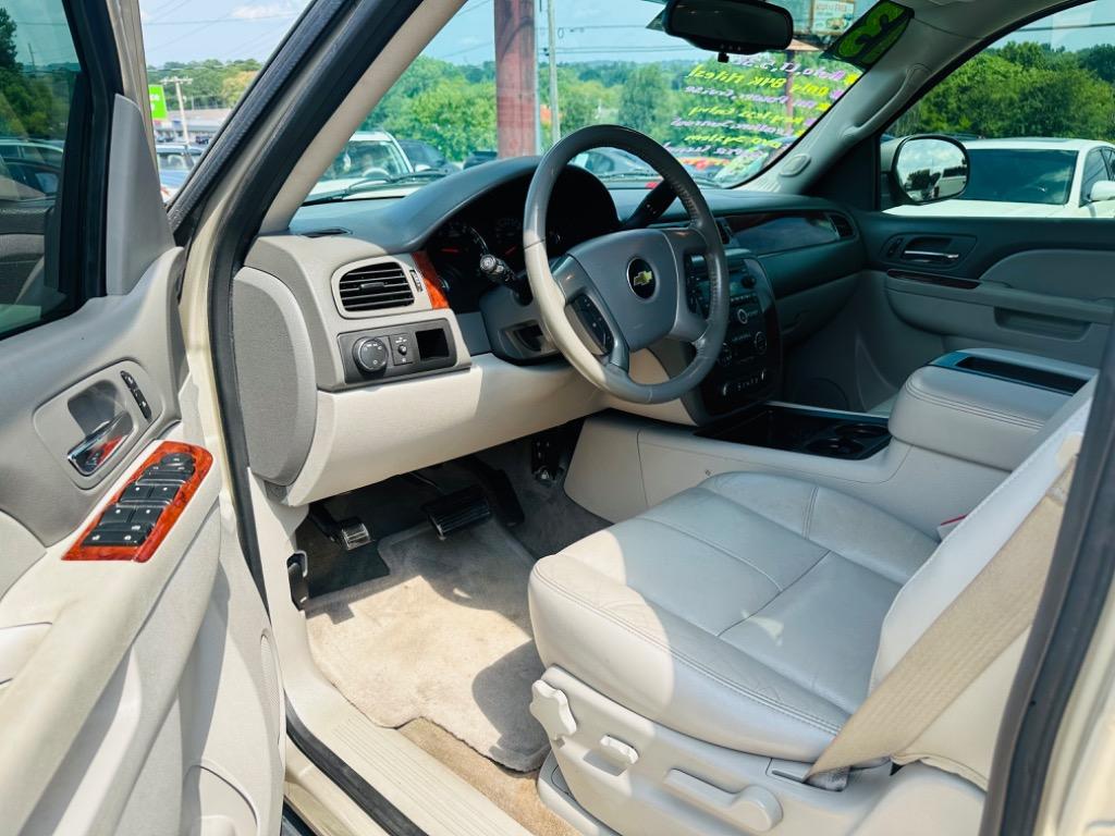 2013 Chevrolet Tahoe LT photo