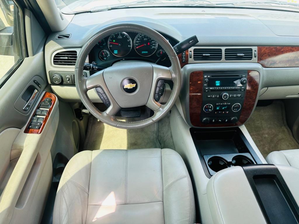 2013 Chevrolet Tahoe LT photo
