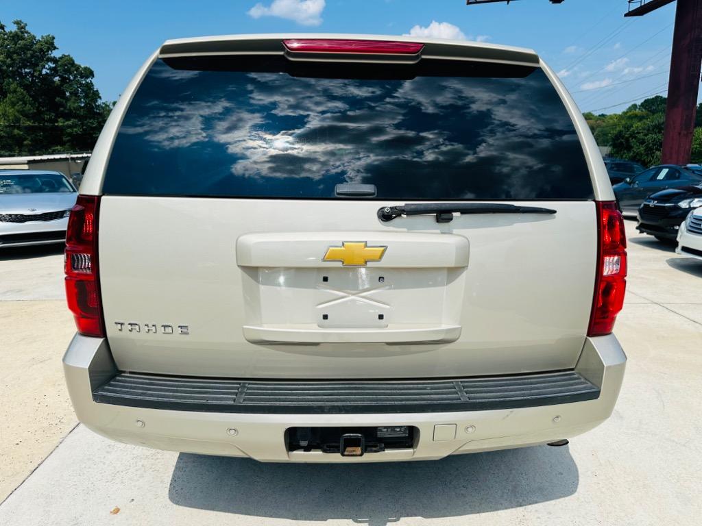 2013 Chevrolet Tahoe LT photo