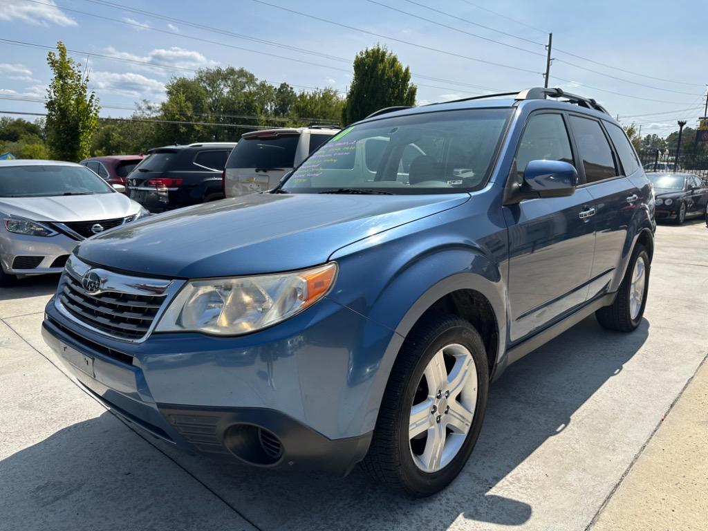 2010 Subaru Forester 2.5X Premium photo