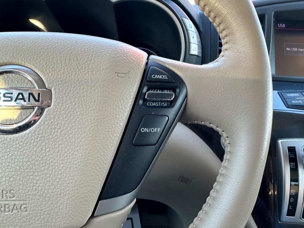 2013 Nissan Quest 3.5 S photo