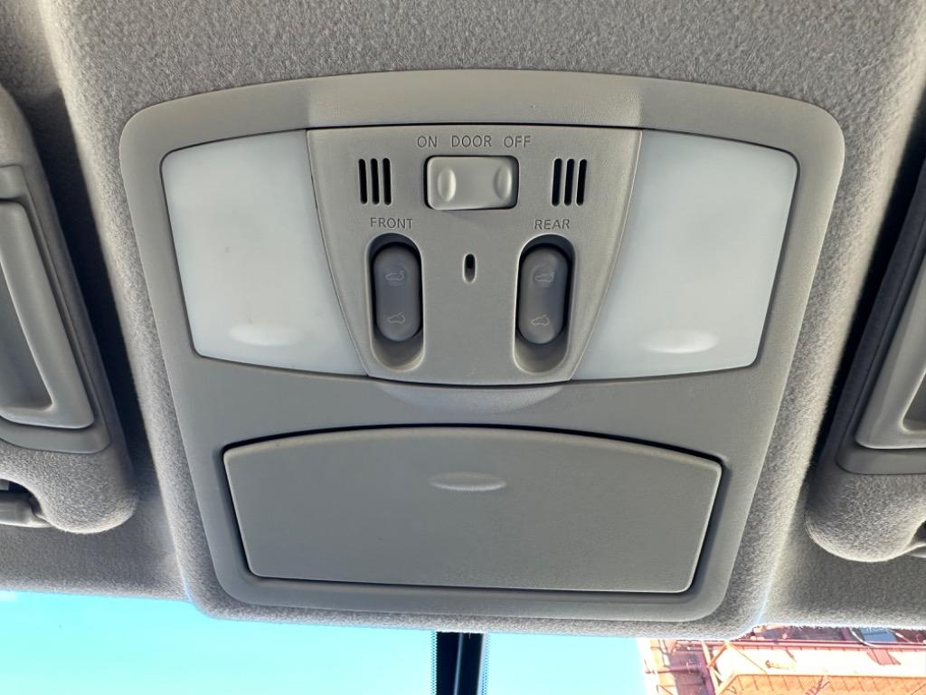 2013 Nissan Quest 3.5 S photo