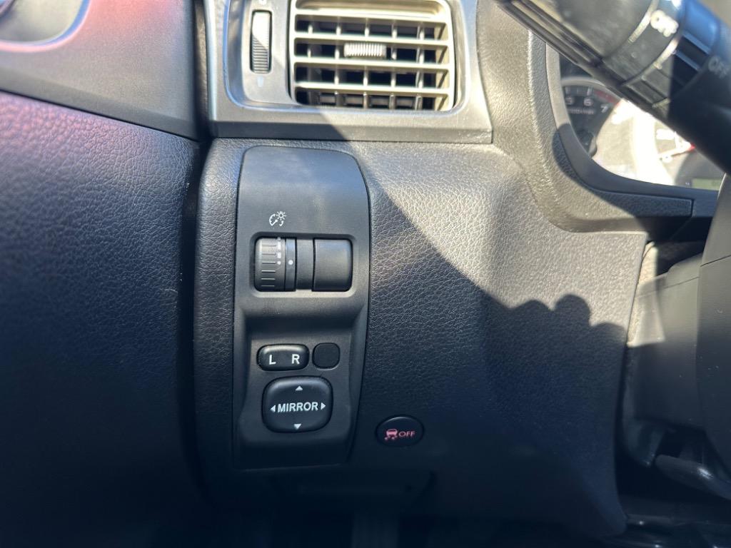 2011 Subaru Impreza Outback Sport photo