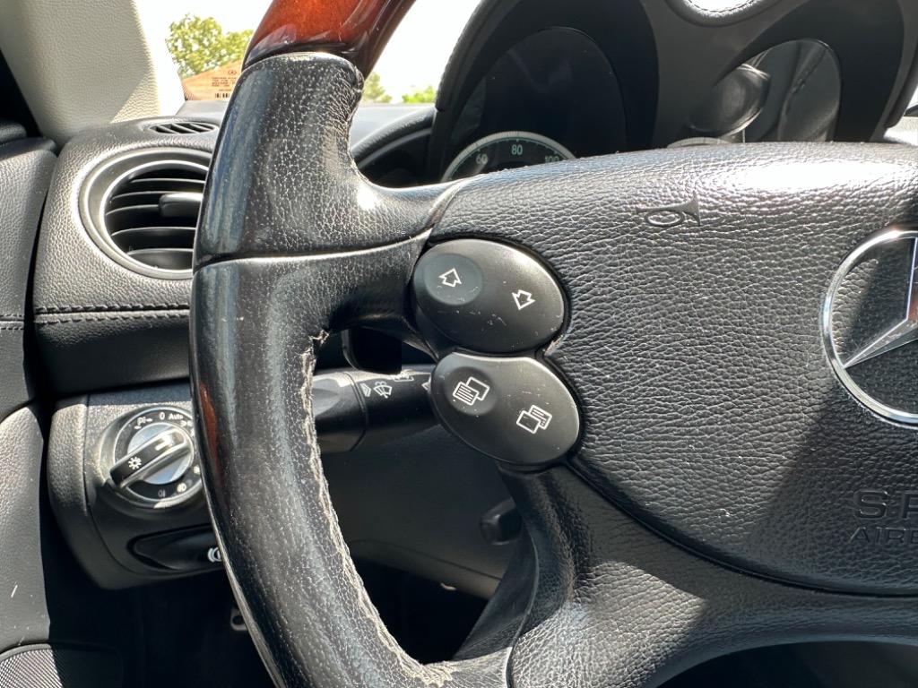 2007 Mercedes-Benz SL-Class SL550 photo