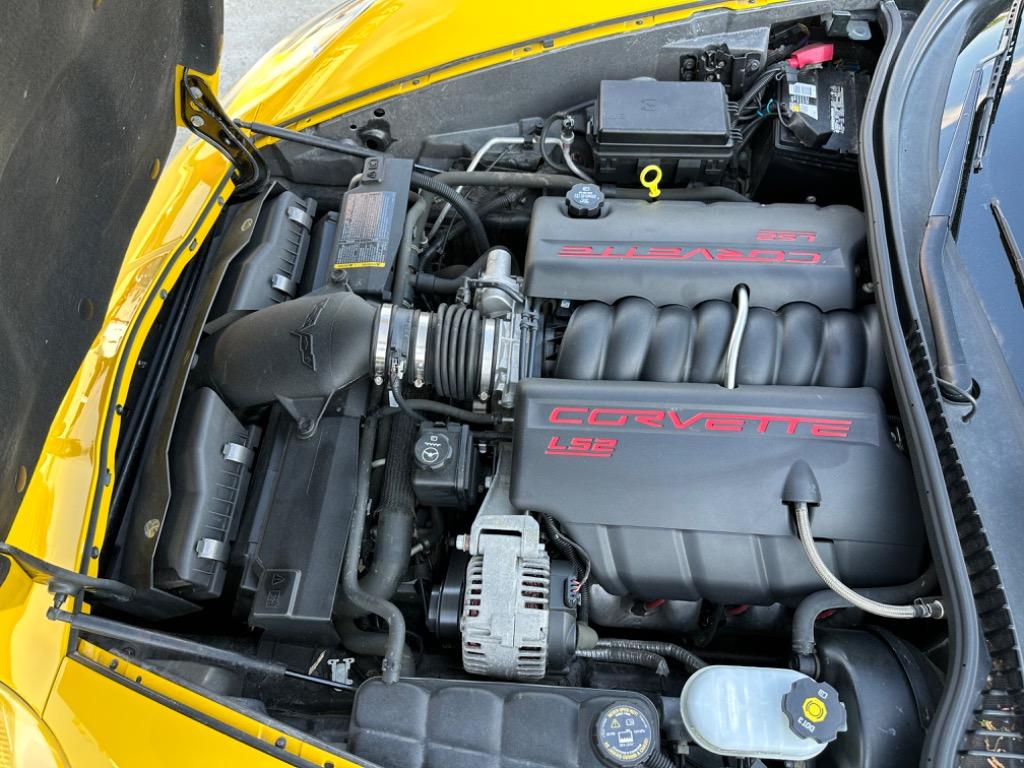 2005 Chevrolet Corvette photo