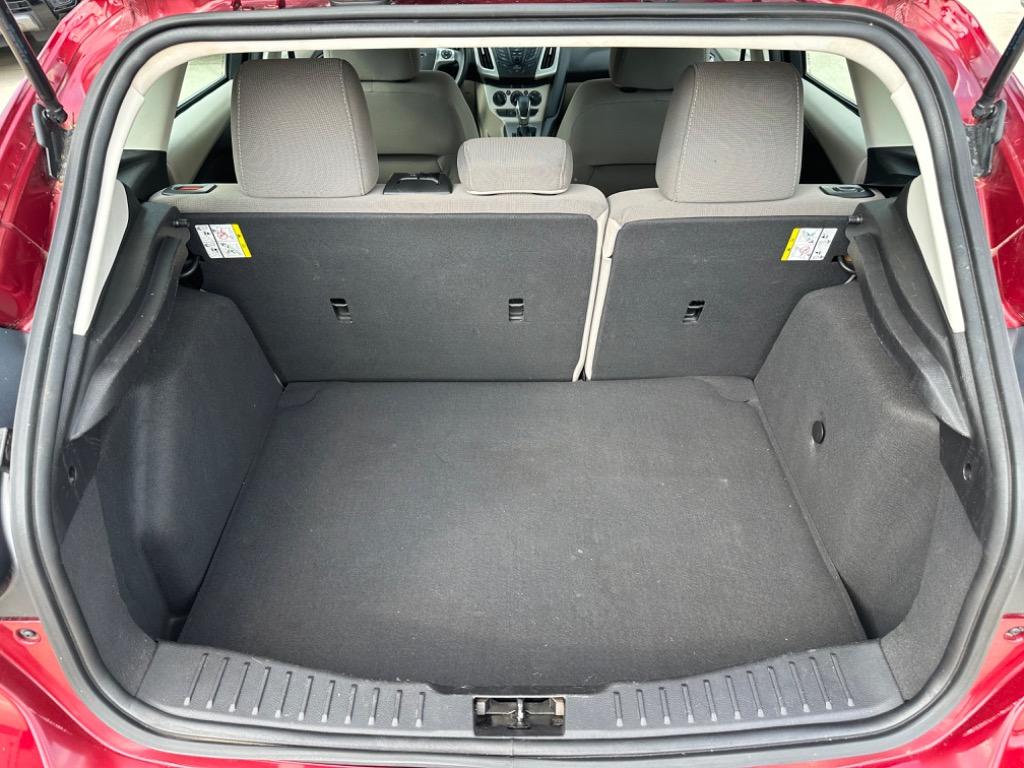 2014 Ford Focus SE photo