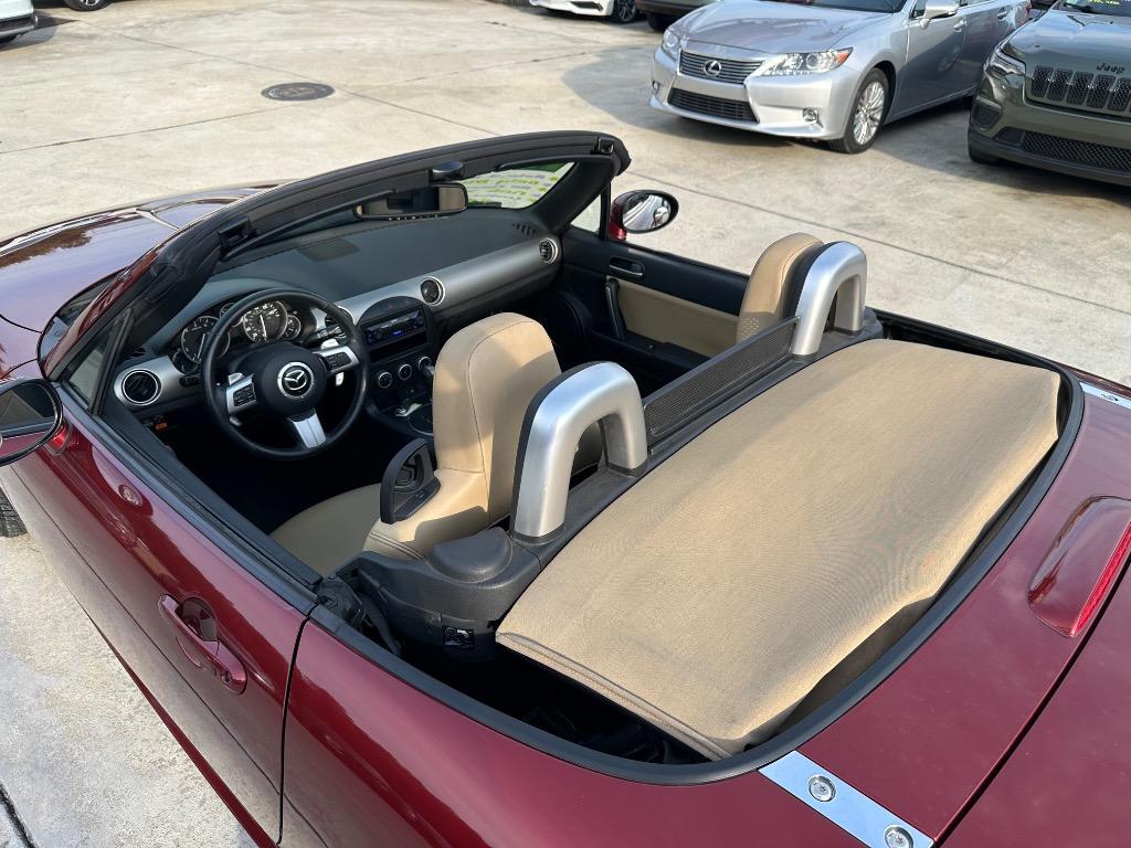 2011 MAZDA MX-5 - $9,950