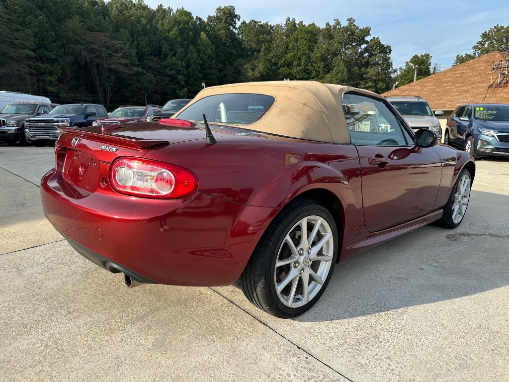 2011 MAZDA MX-5 - $9,950