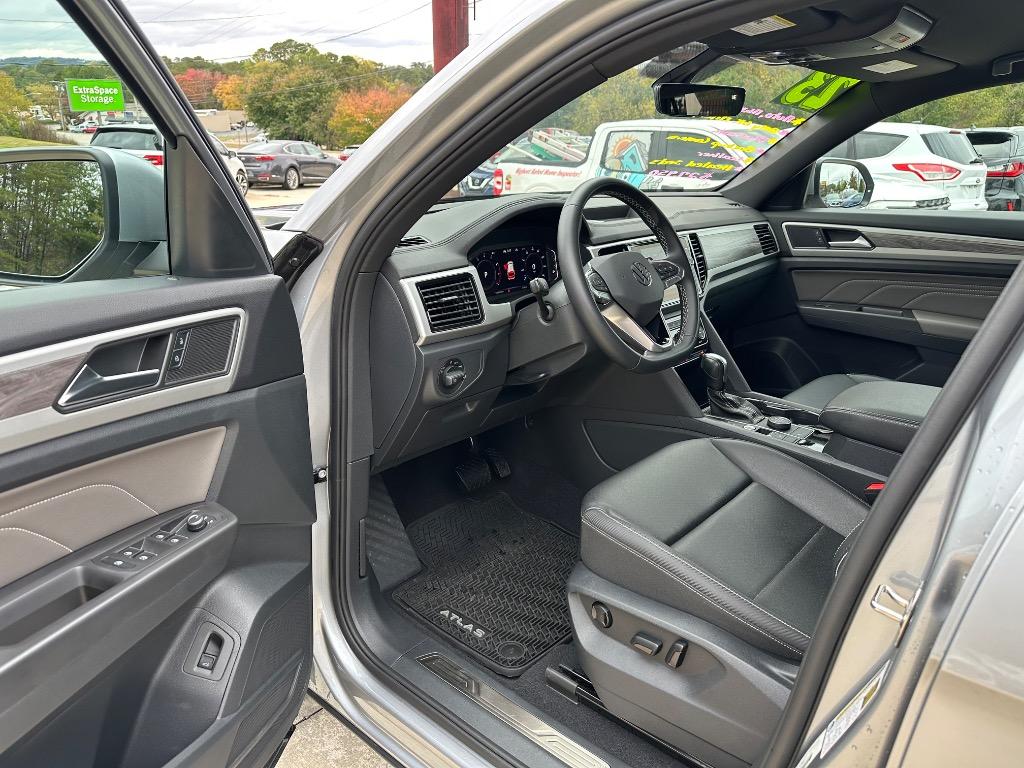 2023 Volkswagen Atlas - $22,950