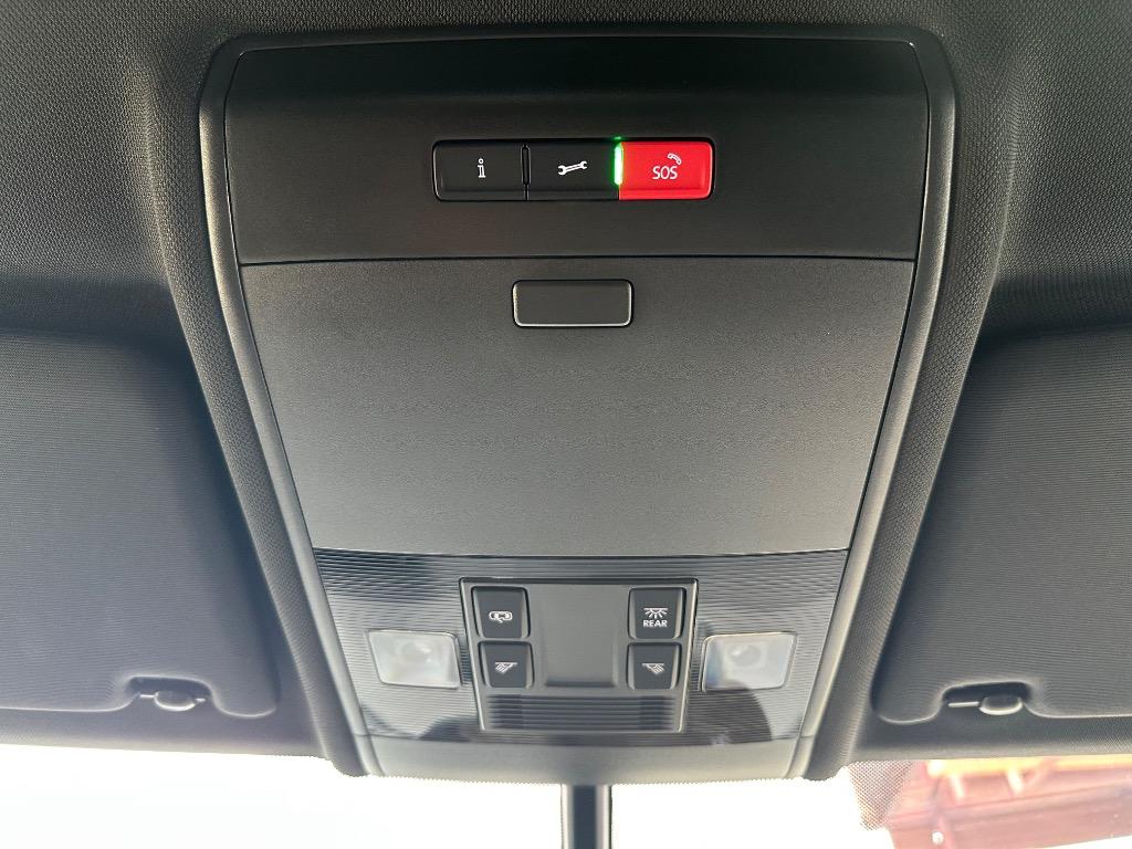 2023 Volkswagen Atlas - $22,950