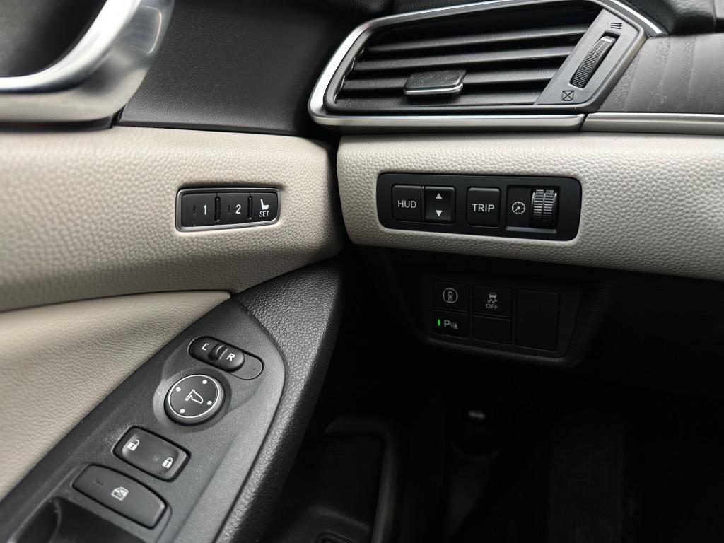 2018 Honda Accord - $15,950