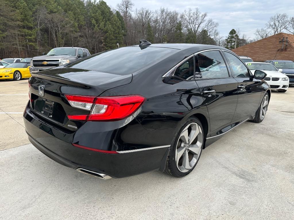 2018 Honda Accord - $15,950