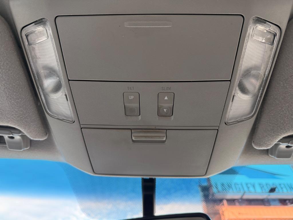 2008 Toyota Sequoia - $5,750