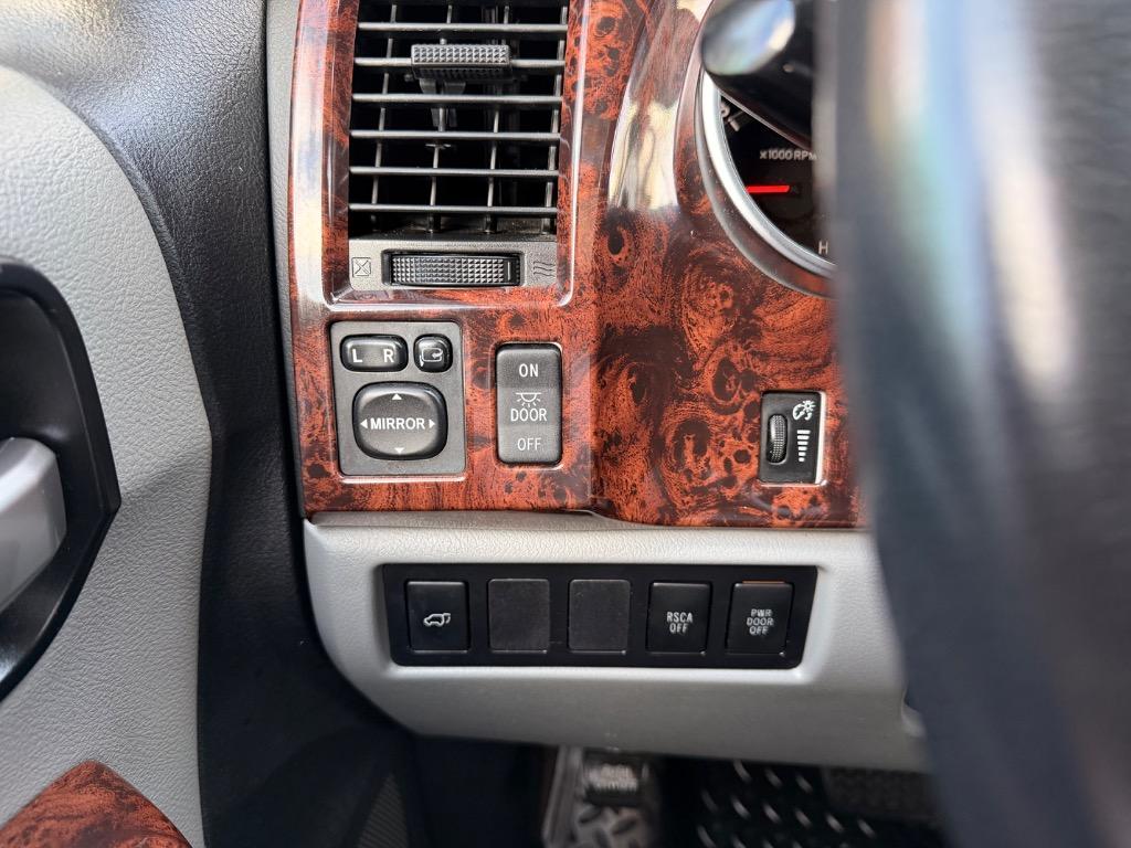 2008 Toyota Sequoia - $5,750