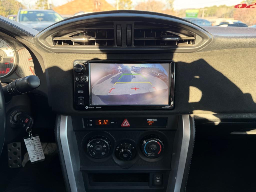 2017 Toyota 86 - $16,950