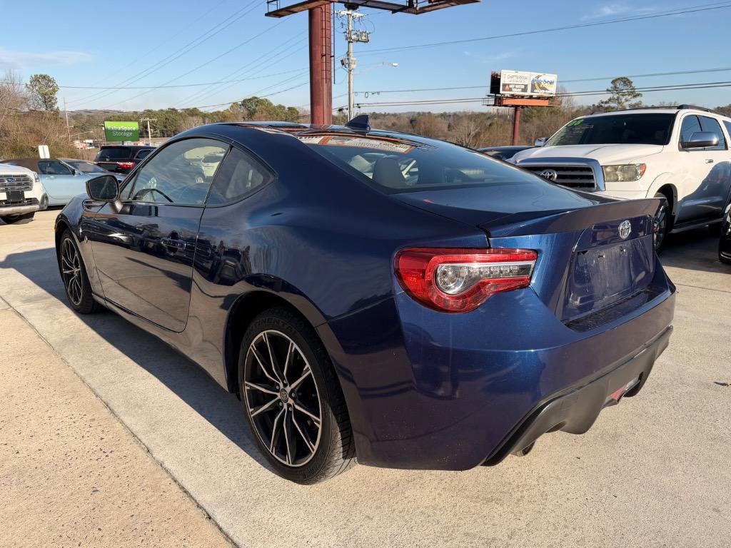2017 Toyota 86 - $16,950